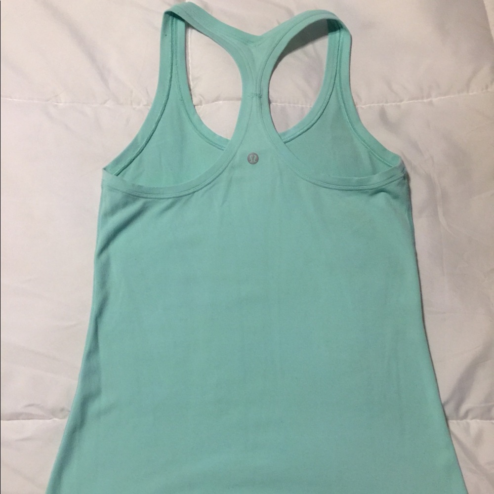 Lululemon Cool Racerback in Toothpaste size 8